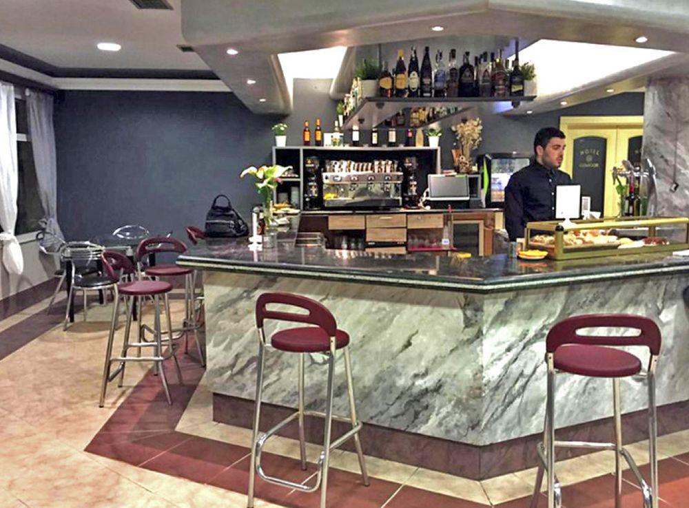 Hotel Real De Castilla トルデシリャス エクステリア 写真