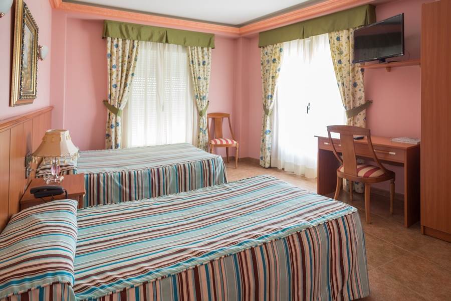 Hotel Real De Castilla トルデシリャス エクステリア 写真