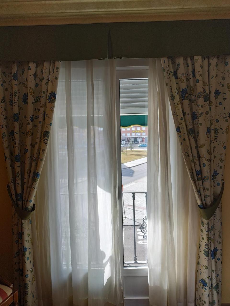 Hotel Real De Castilla トルデシリャス エクステリア 写真